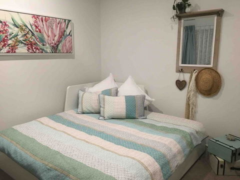 Modern Beach Villa - Tourism Townsville 5