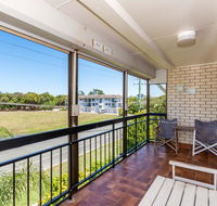 Spacious Unit overlooking Moreton Bay - Boyd St Woorim - Tourism Townsville
