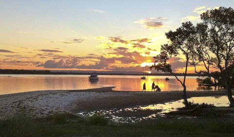 Quiet Location Across From Waterfront - South Esp, Bongaree - Tourism Townsville 6