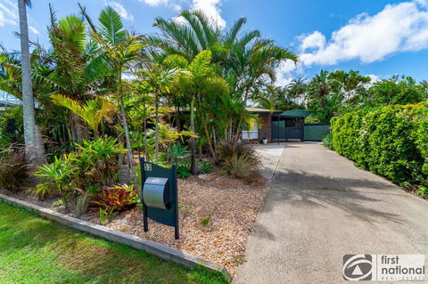 Kokomo, Thats Where We Want To Go - Bellara - Tourism Townsville 0