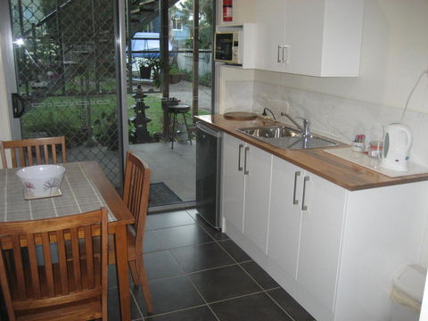 Sue's Place - Tourism Townsville 4