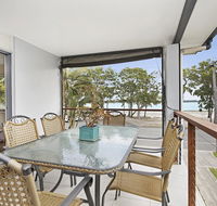 Fishing and Swimming at your doorstep - Sylvan Beach Esp Bellara - Tourism Townsville