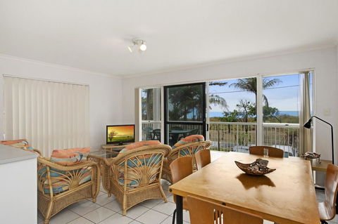 LISTEN TO THE SURF From Rickman Pde, Woorim - Tourism Townsville 13