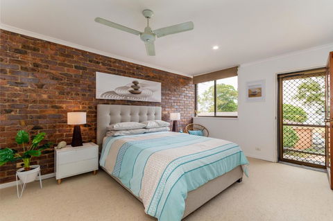 Spacious Family Unit With Incredible Views. - Tourism Townsville 6