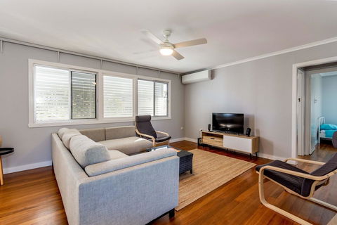 Fabulous Family Destination In Paradise Parade, Bongaree - Tourism Townsville 1