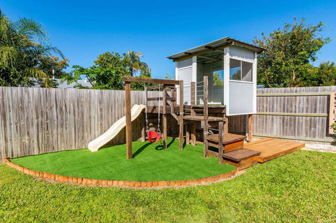 Fabulous Family Destination In Paradise Parade, Bongaree - Tourism Townsville 11