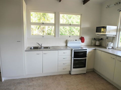 BAMBARA - Tourism Townsville 5
