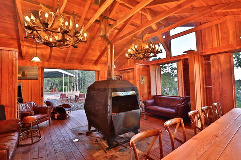 Bruny Island Lodge - Tourism Townsville 12
