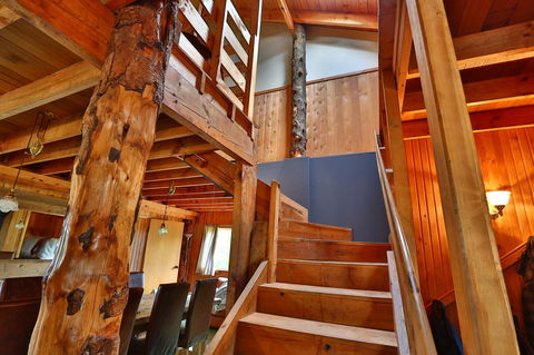 Bruny Island Lodge - Tourism Townsville 17