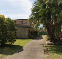 'Bay Dream' Upstairs Unit Three - Tourism Townsville