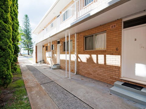 'Beachside' Shoal Bay, Unit 6 - Tourism Townsville 0