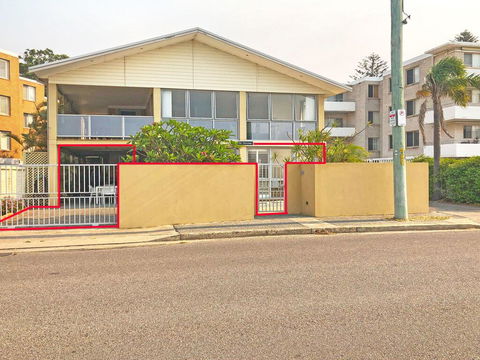 'Mooring One Downstairs', 23 Shoal Bay Rd - Fantastic Ground Floor Duplex With Views, WIFI And Air Conditioning - Tourism Townsville 0