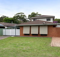 'Willows At The Bay' 111 Horace St - Large House with Aircon WIFI and Boat Parking. - Tourism Townsville