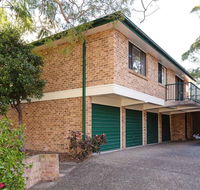 1 'Monterea' 3 Ondine Close - Walking distance to Beach - Tourism Townsville