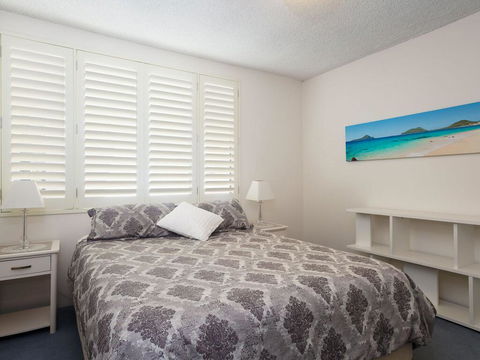 1 'Portofino' 7 Laman Street - Aircon & 1st Level Unit - Tourism Townsville 2