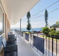 1 'Shoal Towers' 11 Shoal Bay Road - fantastic unit across the road from beach - Tourism Townsville