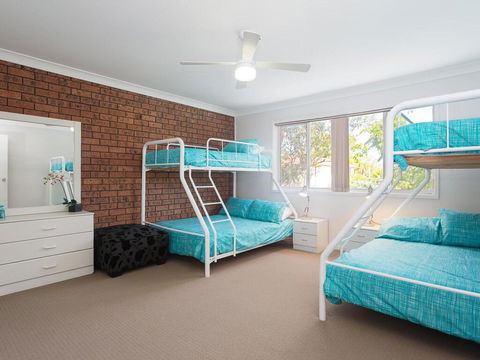 1/10 Catalina Close - So Close To The Water - Tourism Townsville 3