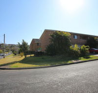 1/2 Brunswick Avenue - Tourism Townsville