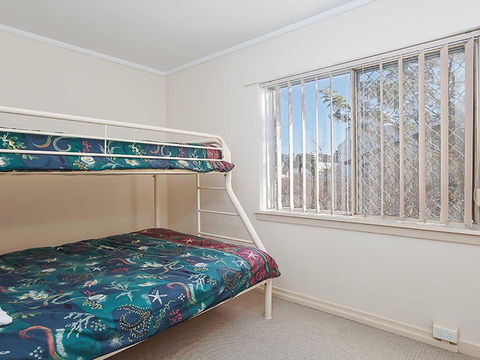 10 'Teramby Court' 104 Magnus Street - In Nelson Bay CBD With Water Views And WIFI - Tourism Townsville 3