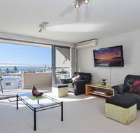 11 'Bayview Apartment' 42 Stockton Street - right in the CBD of Nelson Bay with water views - Tourism Townsville