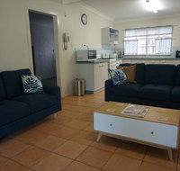 11 Bomburra Court - Rainbow Beach Comfortable Beach House Plenty of boat parking - Tourism Townsville