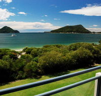 12 'Ocean Shores' 27 Weatherly Cl - Waterfront Unit with Sensational Water Views WIFI  Air Conditioning - Tourism Townsville