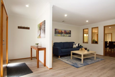 12 Mount Porepunkah Road - Tourism Townsville 0