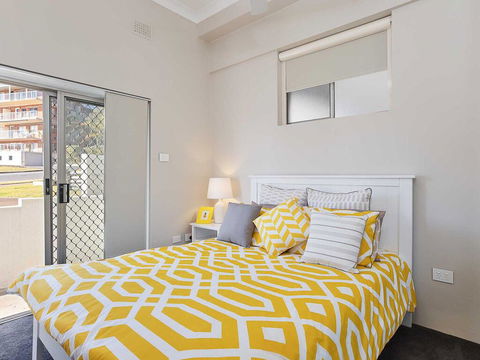 13 'Bayview Towers', 15 Victoria Parade - Ground Floor Unit With Magical Water Views - Tourism Townsville 1