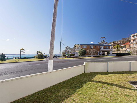 13 'Bayview Towers', 15 Victoria Parade - Ground Floor Unit With Magical Water Views - Tourism Townsville 0