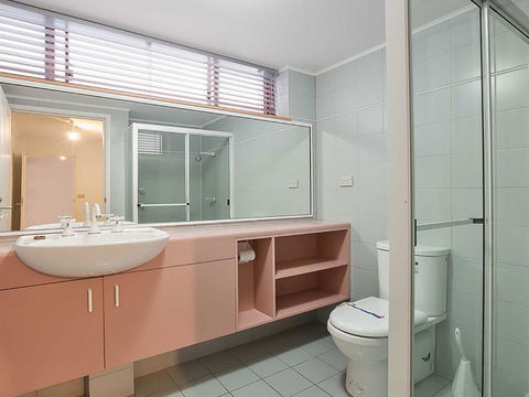 13 'Le Vogue' 16 Magnus Street - Close To The Marina And Beautiful Views Of Nelson Bay Marina - Tourism Townsville 2