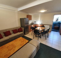 16 Lakeview Plaza - Tourism Townsville