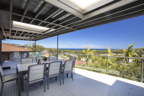 17 Canberra Crescent - Prestige Views At Burrill Lake - Tourism Townsville 3