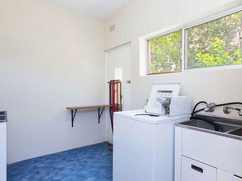 2 'Fiddlers Green' 62 Magnus Street - Ground Floor Unit Walking Distance To Nelson Bay - Tourism Townsville 1