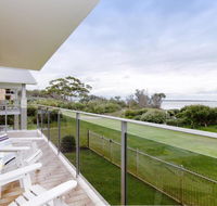 2 'The Helm' 22 Voyager Cl - Stunning waterfront unit with Air Conditioning - Tourism Townsville