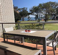 2 'Villa Ellisa' 8-10 Columbia Cl - Beautiful water views  directly across to Little Beach - Tourism Townsville
