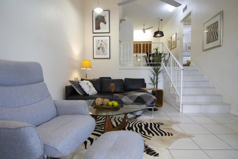 2 Bedroom Close To CBD - Tourism Townsville 0