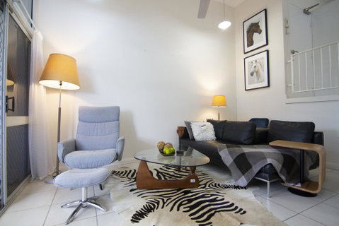2 Bedroom Close To CBD - Tourism Townsville 3