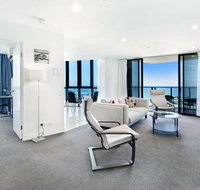 2 Bedroom Ocean View Apartment in Surfers Paradise - Tourism Townsville