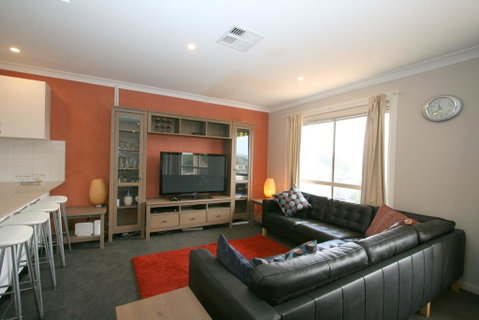 2/17 Jillamatong Street - Tourism Townsville 0