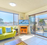 20 Kingsway 3 Bedroom Holiday Apartment - Tourism Townsville