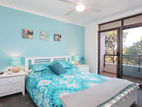 23 'The Commodore' 9-11 Donald Street - Delightful Unit With Gorgeous Water Views - Tourism Townsville 1