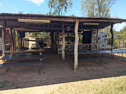 Blackall Caravan Park - Tourism Townsville 2
