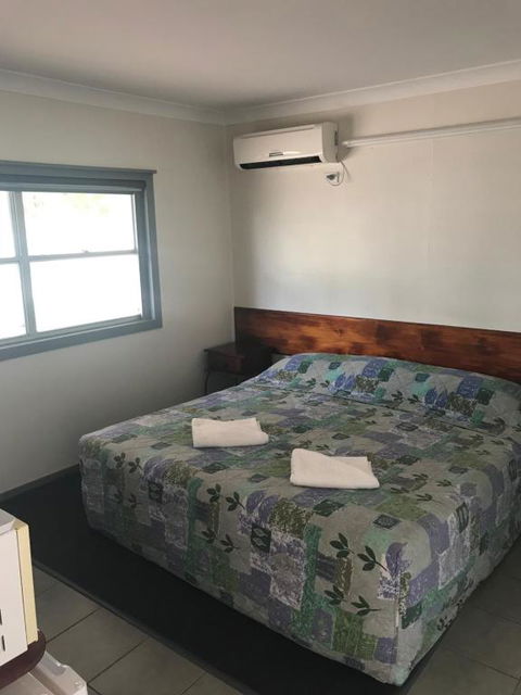 Blackall Coolibah Motel - Tourism Townsville 4