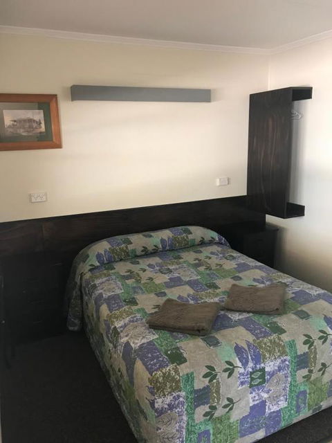 Blackall Coolibah Motel - Tourism Townsville 3