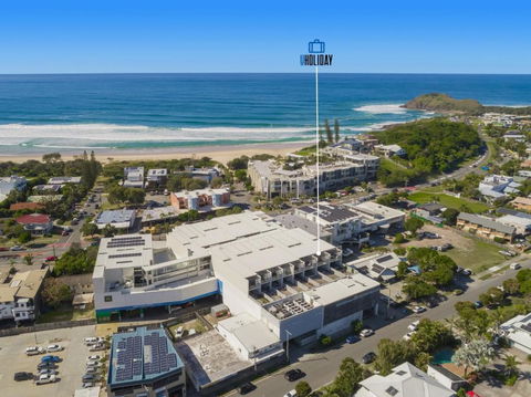 Caba Beachside -2BR Hinterland View Apartment By UHoliday - Tourism Townsville 1
