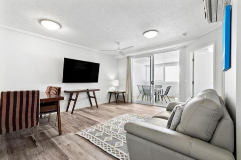 Cairns Central Plaza Apartment Hotel Official - Tourism Townsville 1