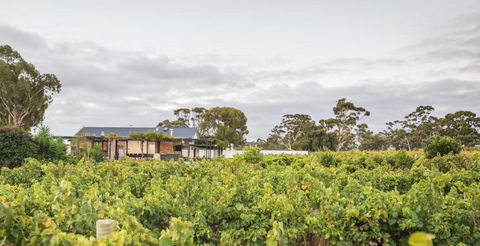 CASALE ESTATE - Tourism Townsville 0