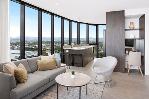 CASSA ENCORE - Luxury Apartments Managed By The Cassa - Tourism Townsville 1