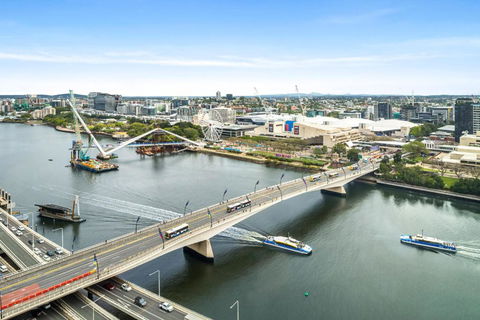 CASSA ONE - Luxury Apartments Managed By The Cassa - Tourism Townsville 0