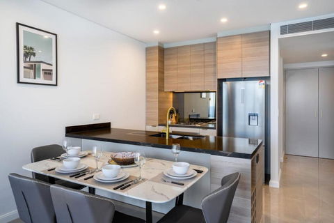 CASSA BEACHFRONT - Breathtaking Oceanview Apartment - Tourism Townsville 3